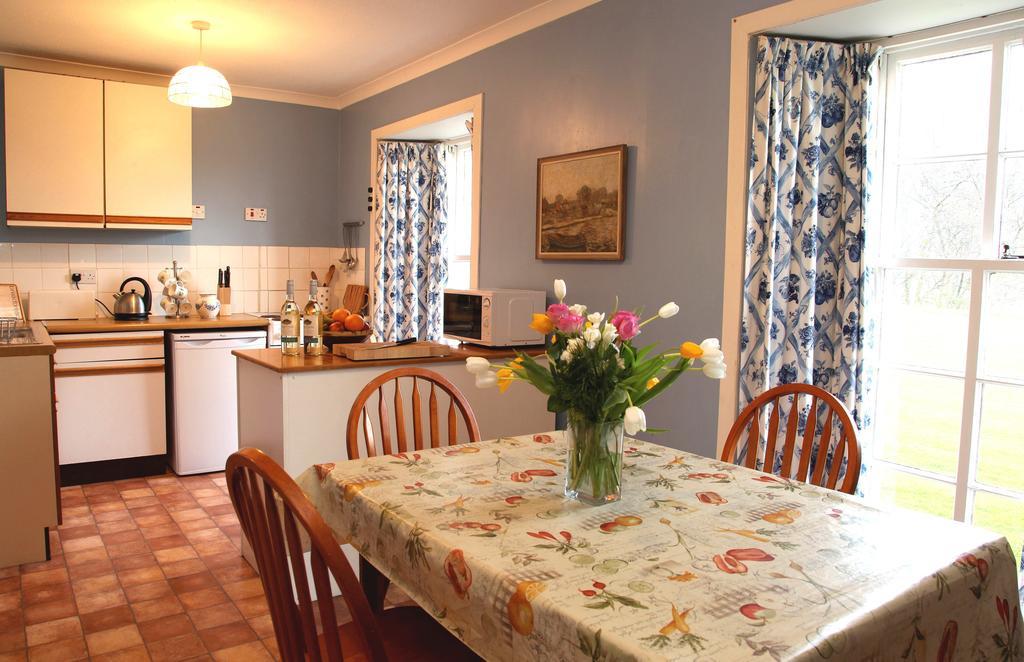 Inverawe Cottages Taynuilt Quarto foto